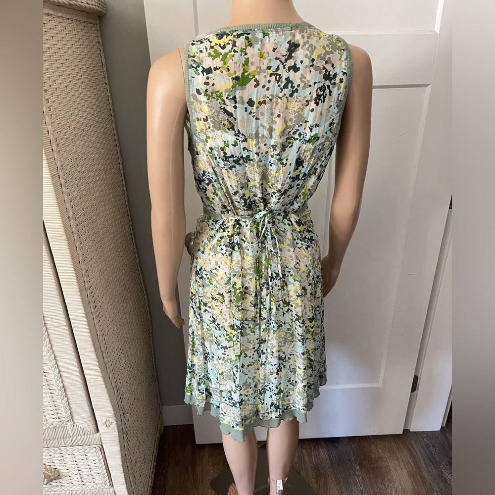 Sandwich Dress - Picture 9 of 9
